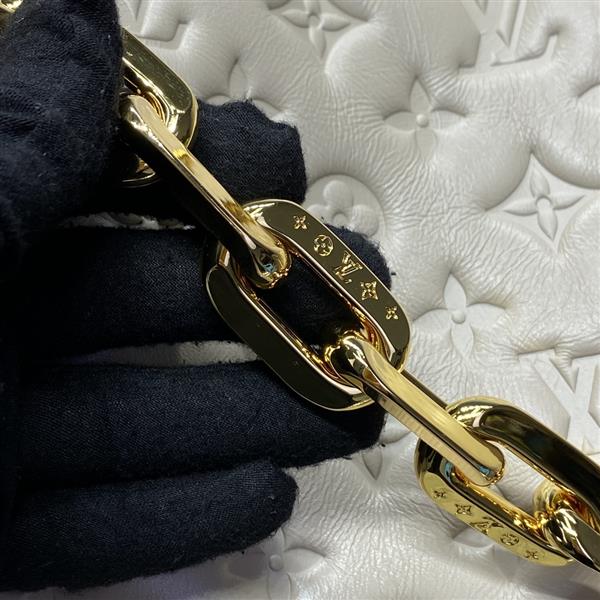 2026122194240687 120